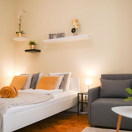 Your Home In Budapest: Cozy, Central & Silent מראה חיצוני תמונה